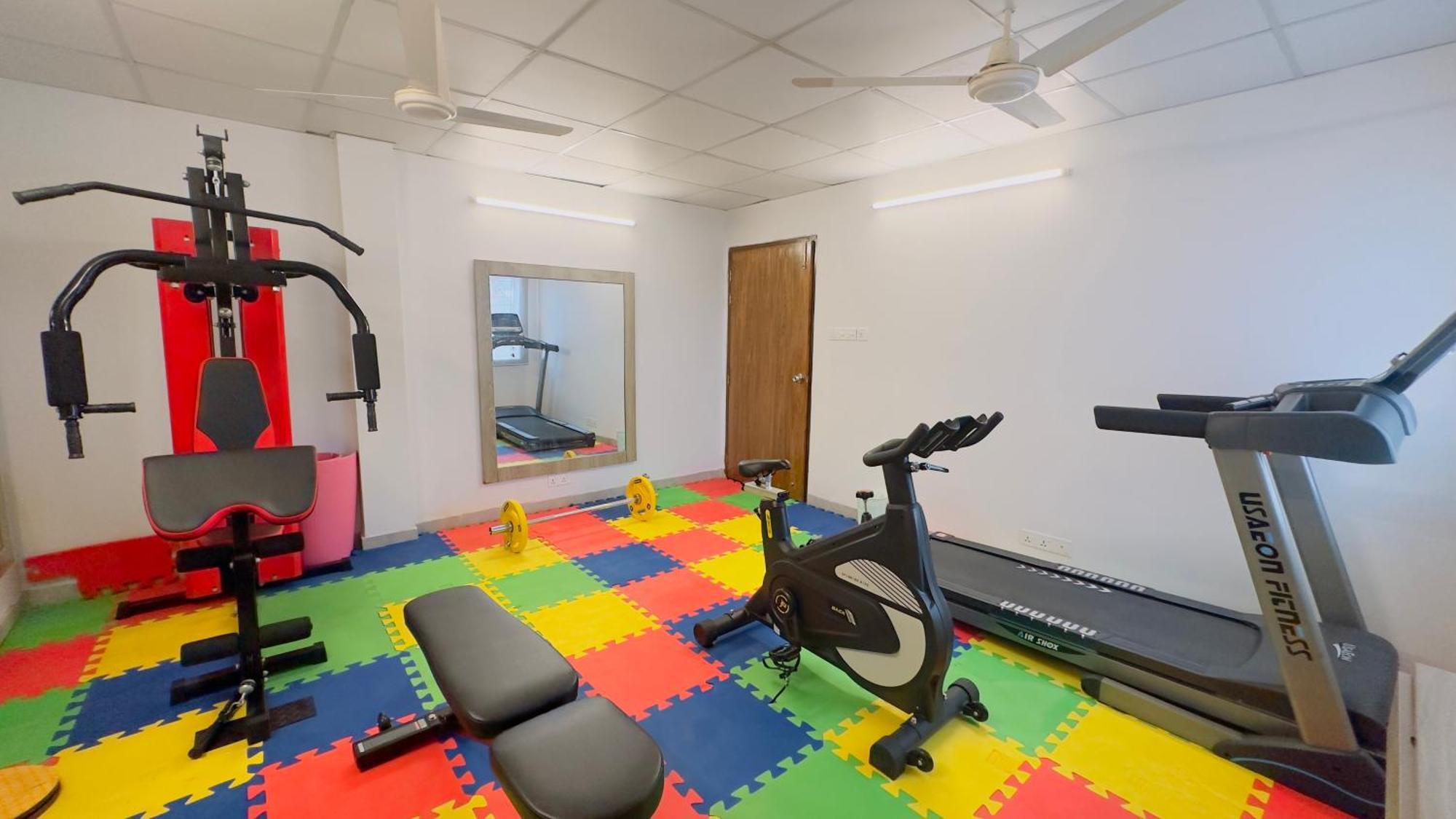 דאהקה Priyo Nibash Stylish Residential Hotel מראה חיצוני תמונה